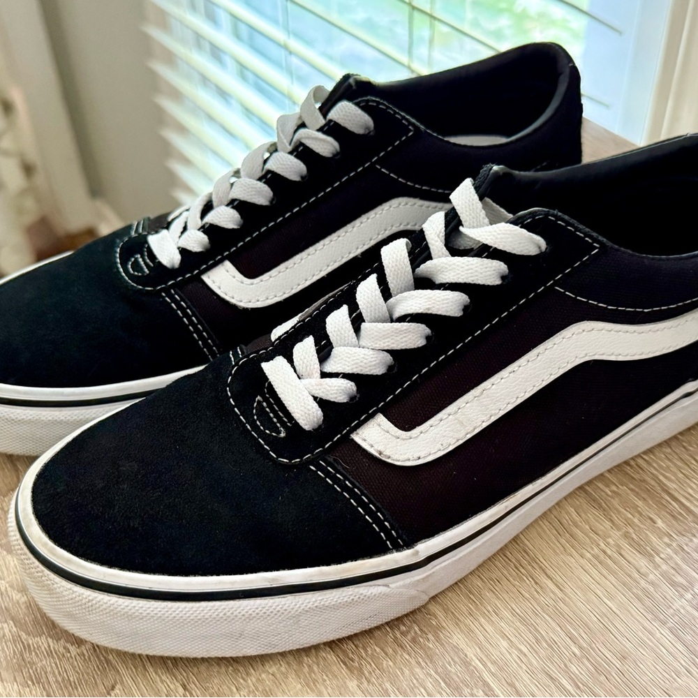 Vans Old Skool Black Suede Skate Sneakers Men’s Size 8, 500714
